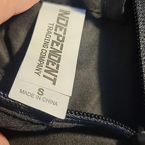 INDEPENDENT TRADING CO. Men's Camouflaged Hoodie Hunting Jacket Small - Picture 9 of 9